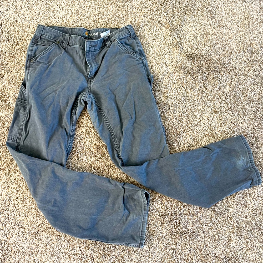 Women’s Carhartt pants